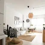 +3bed +2bath +wifi Appartamento *